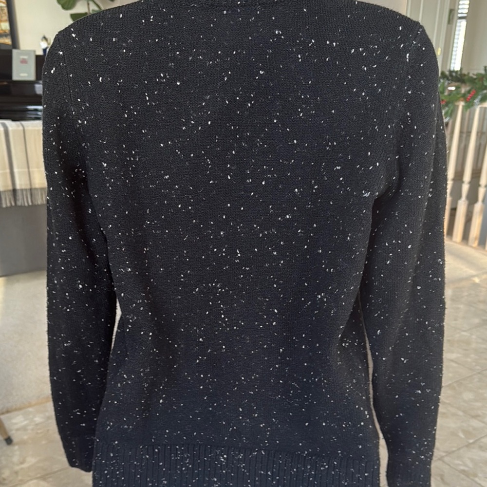 Black Sweater with Polar Bear Design - Picture 2 of 12